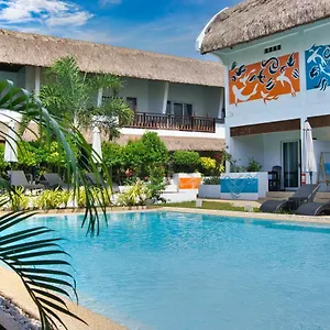 4* Resort Amihan